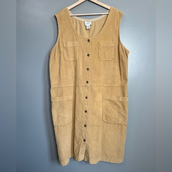 The Vermont Country Store Dresses & Skirts - The Vermont country store button down jumper corduroy dress cabin cottagecore